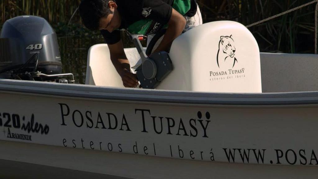 فندق كولونيا كارلوس بيليجرينيفي  Tupasy المظهر الخارجي الصورة